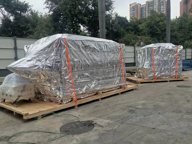 深圳沙(sha)井真空木(mu)箱包裝現(xian)場