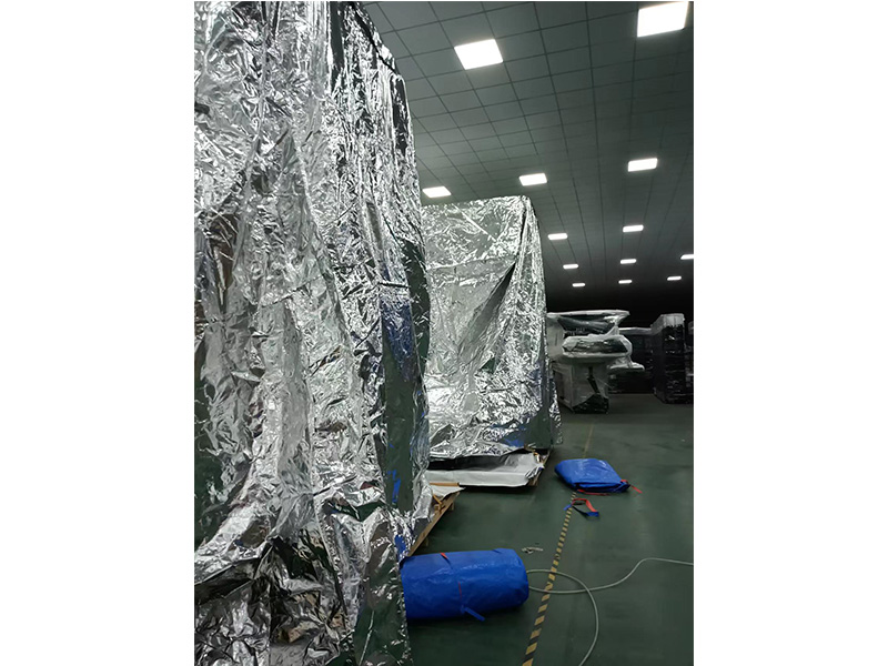 龍崗(gang)新能源(yuan)重型木(mu)箱真空(kong)包裝